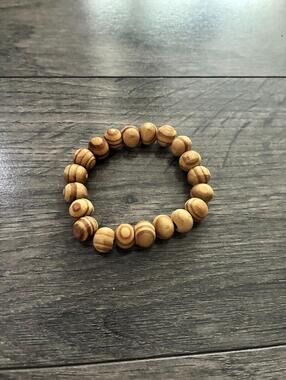 Wooden bead bracelet